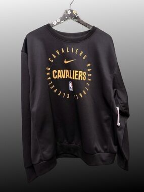 Nike NBA Cleveland Cavaliers Dri-FIT Crewneck Sweatshirt Black Gold L
